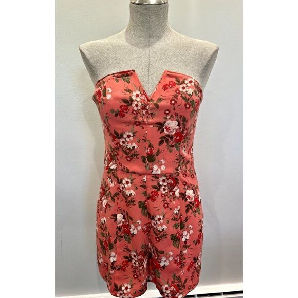 Leith Floral Romper in Coral Size M - Picture 1 of 6